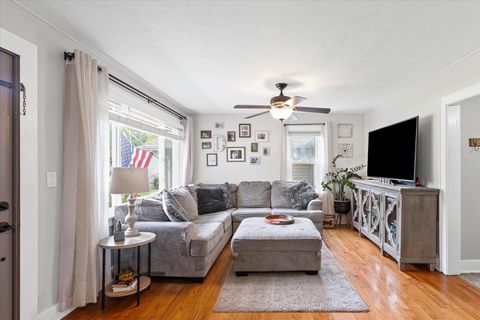 Tiny photo for 618 S Lott Boulevard, Gibson City, IL 60936 (MLS # 12437169)