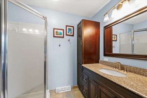 Tiny photo for 618 S Lott Boulevard, Gibson City, IL 60936 (MLS # 12437169)