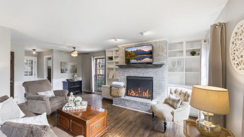 Tiny photo for 184 Spring Avenue, Glen Ellyn, IL 60137 (MLS # 12713972)
