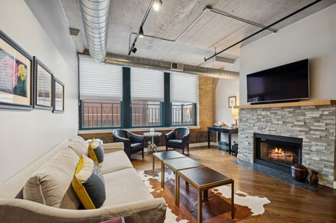 Tiny photo for 411 W Ontario Street #421, Chicago, IL 60654 (MLS # 12558041)