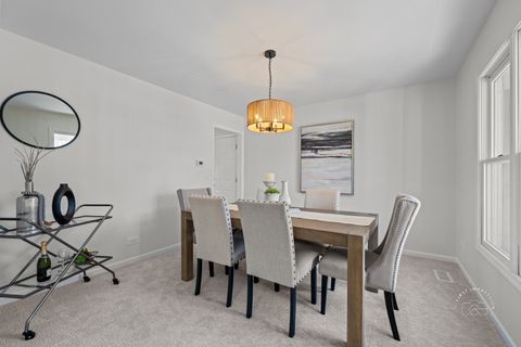 Tiny photo for 225 N Canterbury Road, Aurora, IL 60506 (MLS # 12593692)