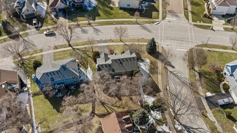 Tiny photo for 225 N Canterbury Road, Aurora, IL 60506 (MLS # 12593692)