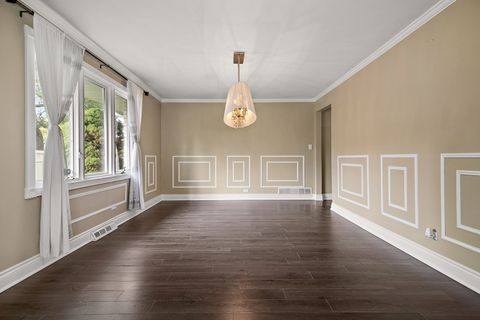 Tiny photo for 6220 W 129th Place, Palos Heights, IL 60463 (MLS # 12493784)