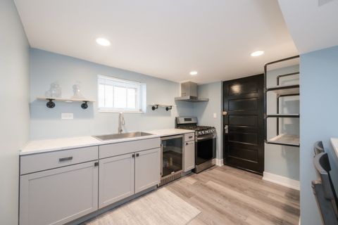 Tiny photo for 5049 N OAK PARK Avenue, Chicago, IL 60656 (MLS # 12597333)