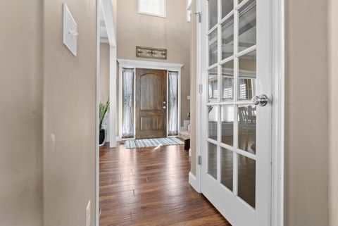 Tiny photo for 1520 Stoneroller Circle, Bloomington, IL 61705 (MLS # 12307356)