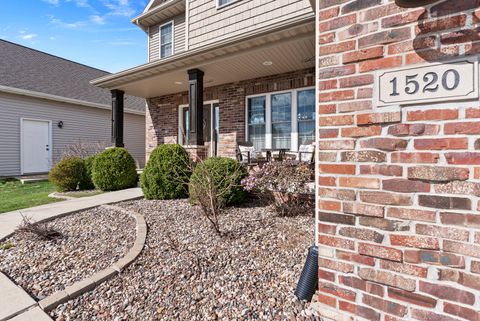 Tiny photo for 1520 Stoneroller Circle, Bloomington, IL 61705 (MLS # 12307356)