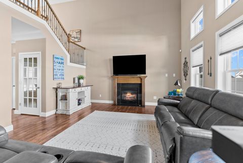 Tiny photo for 1520 Stoneroller Circle, Bloomington, IL 61705 (MLS # 12307356)