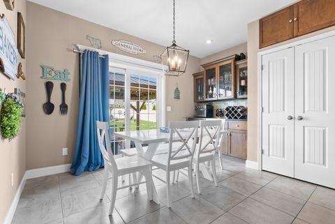 Tiny photo for 1520 Stoneroller Circle, Bloomington, IL 61705 (MLS # 12307356)