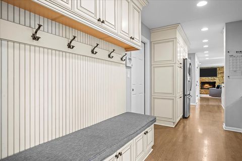 Tiny photo for 2705 Cherry Lane, Northbrook, IL 60062 (MLS # 12626422)