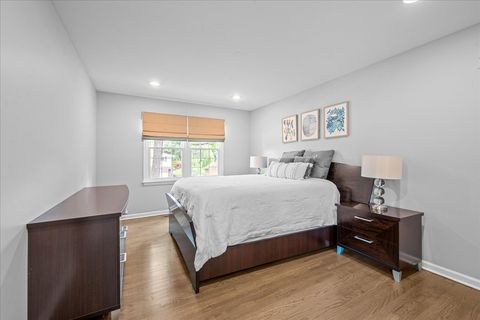 Tiny photo for 2705 Cherry Lane, Northbrook, IL 60062 (MLS # 12626422)