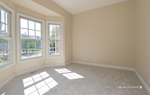 Tiny photo for 1096 Chesapeake Boulevard, Grayslake, IL 60030 (MLS # 12688045)