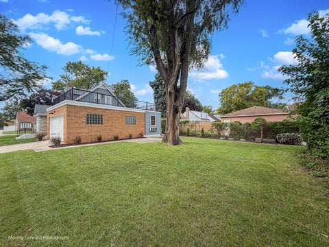 Tiny photo for 725 Hull Avenue, Westchester, IL 60154 (MLS # 12768510)