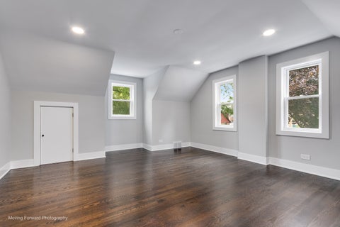 Tiny photo for 725 Hull Avenue, Westchester, IL 60154 (MLS # 12768510)