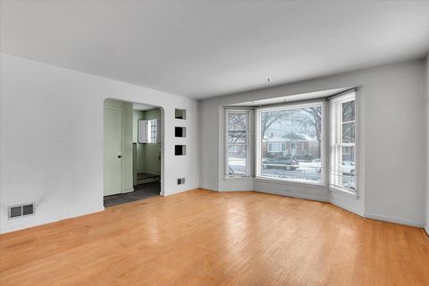 Tiny photo for 6226 N Springfield Avenue, Chicago, IL 60659 (MLS # 12549150)