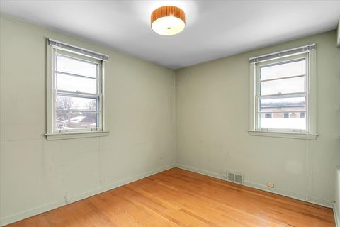 Tiny photo for 6226 N Springfield Avenue, Chicago, IL 60659 (MLS # 12549150)