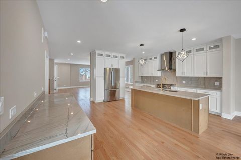 Tiny photo for 7715 W Balmoral Avenue, Chicago, IL 60656 (MLS # 12529397)