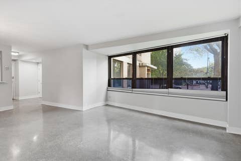 Tiny photo for 5050 S East End Avenue #1E, Chicago, IL 60615 (MLS # 12725289)