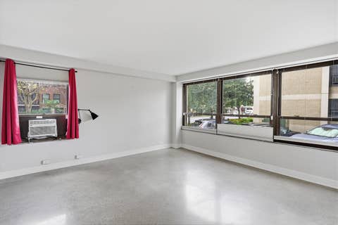 Tiny photo for 5050 S East End Avenue #1E, Chicago, IL 60615 (MLS # 12725289)