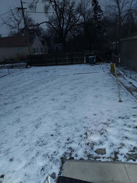 Tiny photo for 104 E 150th Street E, Harvey, IL 60426 (MLS # 12540147)