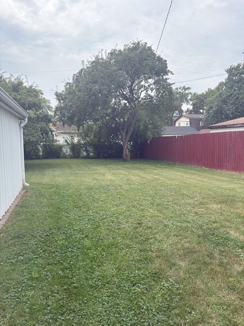 Tiny photo for 3112 Pearl Avenue, Melrose Park, IL 60164 (MLS # 12602777)