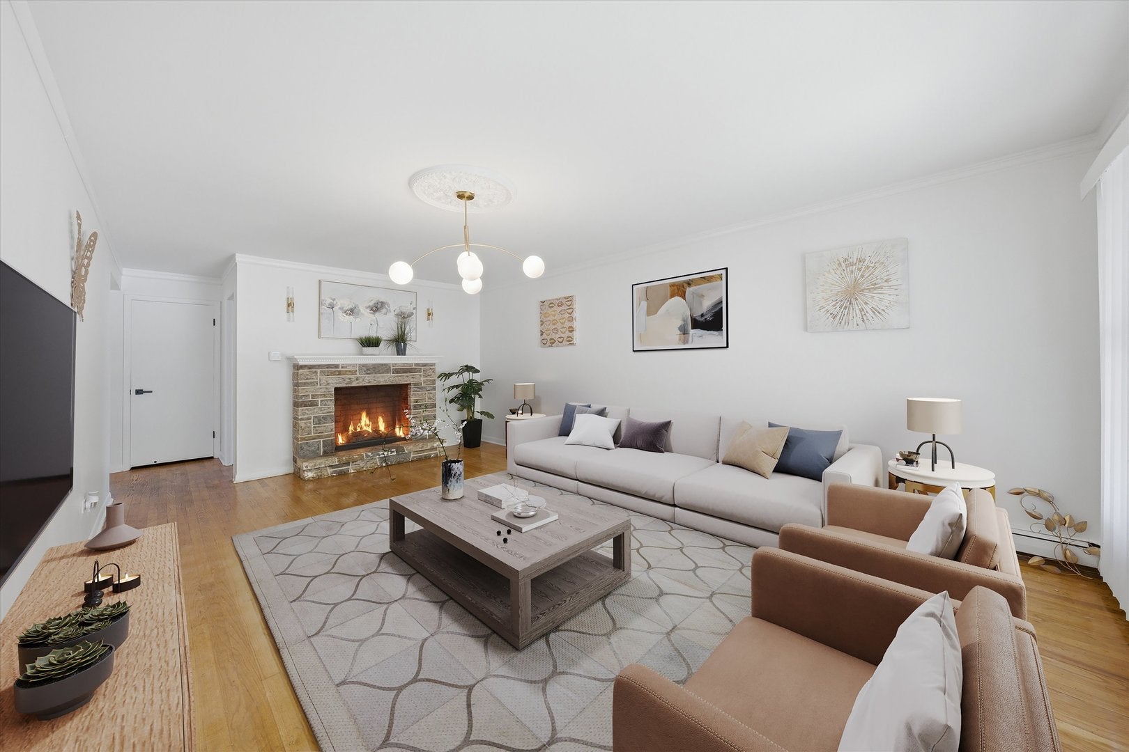 355 LUELLA Avenue
