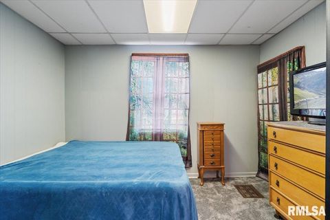 Tiny photo for 1505 W 14TH Street, Davenport, IA 52804 (MLS # QC4267838)