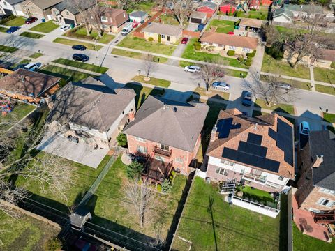 Tiny photo for 8242 Latrobe Avenue, Burbank, IL 60459 (MLS # 12606942)