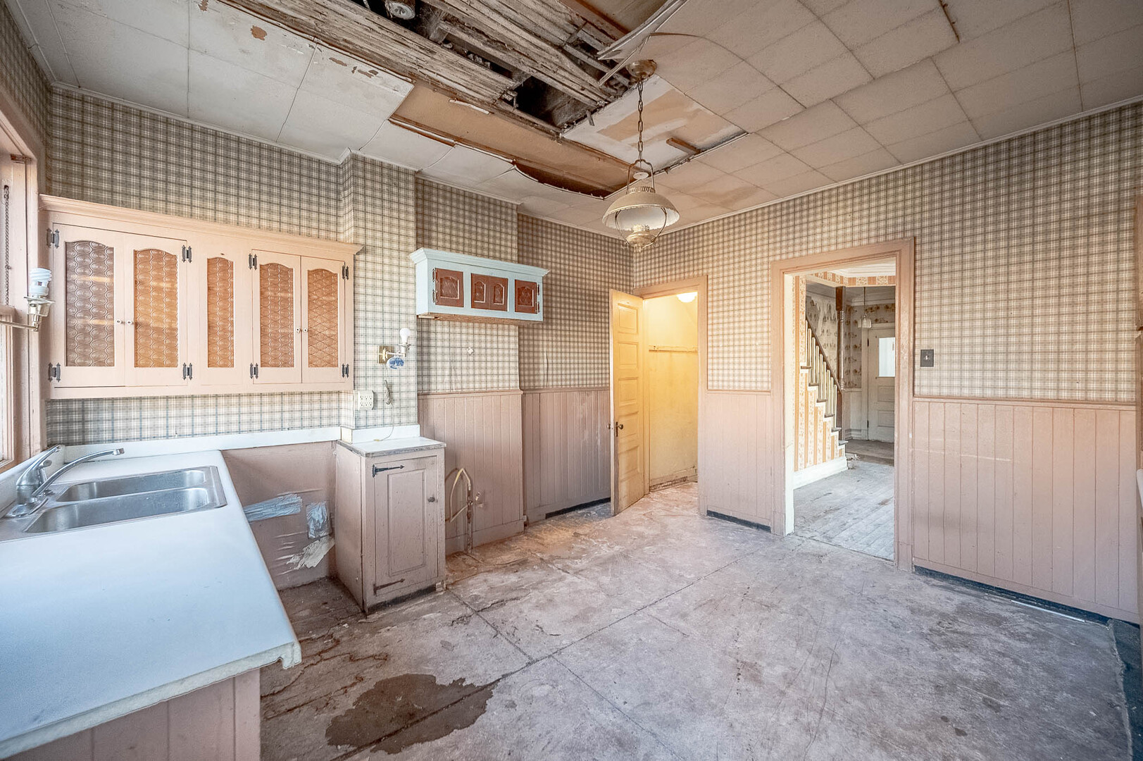 11301 S Cottage Grove Avenue