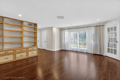 Tiny photo for 132 Harvey Avenue, Wood Dale, IL 60191 (MLS # 12611889)