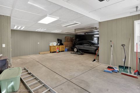 Tiny photo for 132 Harvey Avenue, Wood Dale, IL 60191 (MLS # 12611889)