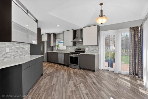 Tiny photo for 132 Harvey Avenue, Wood Dale, IL 60191 (MLS # 12611889)