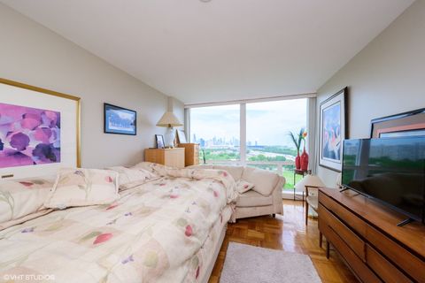 Tiny photo for 601 E 32nd Street #PH5, Chicago, IL 60616 (MLS # 12401334)