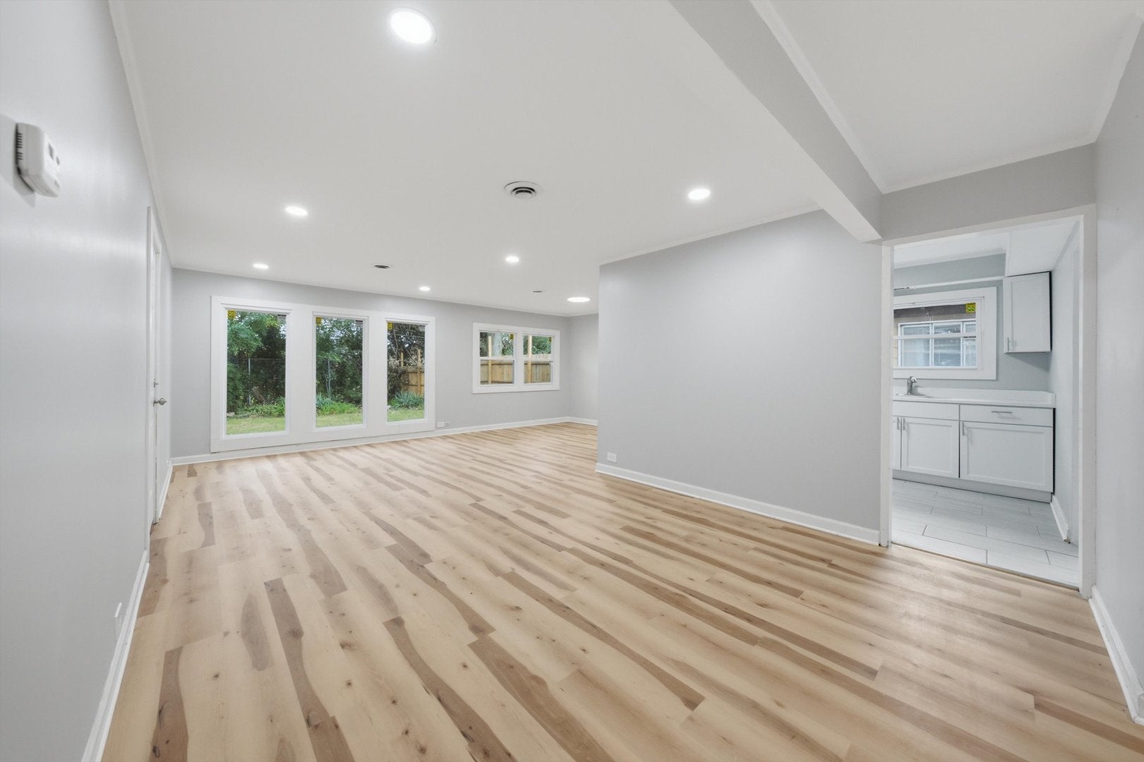 275 Rich Road