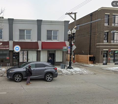 1615 W Lawrence Avenue 2 Chicago IL 60640