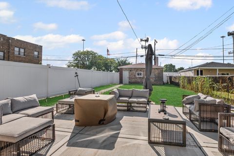 Tiny photo for 7658 S Wabash Avenue, Chicago, IL 60619 (MLS # 12463346)