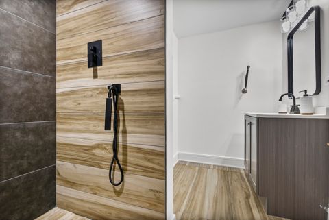 Tiny photo for 7658 S Wabash Avenue, Chicago, IL 60619 (MLS # 12463346)