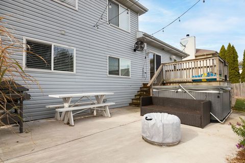 Tiny photo for 510 N Lockwood Drive, Lockport, IL 60441 (MLS # 12515741)