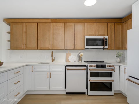 Tiny photo for 5415 N Sheridan Road #5015, Chicago, IL 60640 (MLS # 12706648)