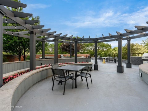 Tiny photo for 5415 N Sheridan Road #5015, Chicago, IL 60640 (MLS # 12706648)