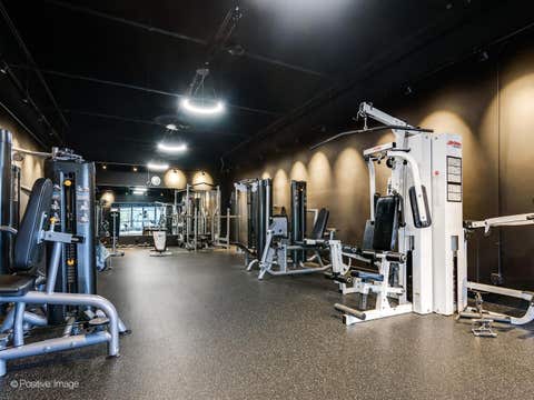 Tiny photo for 5415 N Sheridan Road #5015, Chicago, IL 60640 (MLS # 12706648)