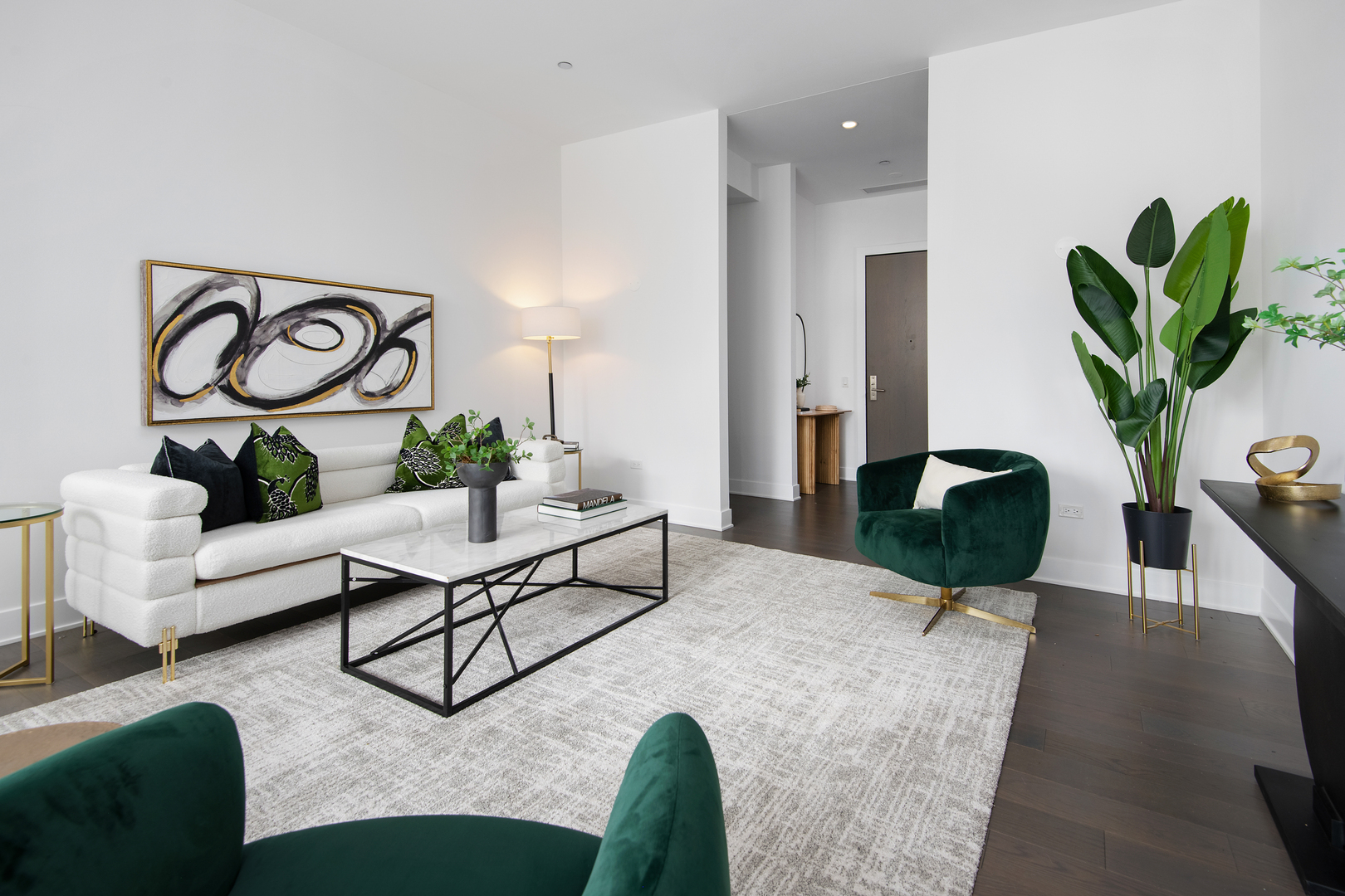 403 N Wabash Avenue 17B