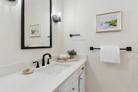 Tiny photo for 840 Hawthorne Drive, Naperville, IL 60540 (MLS # 12638266)