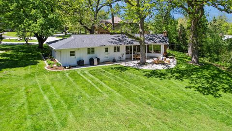 Tiny photo for 840 Hawthorne Drive, Naperville, IL 60540 (MLS # 12638266)