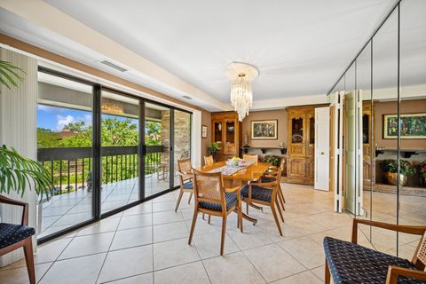 Tiny photo for 1671 Mission Hills Road #501, Northbrook, IL 60062 (MLS # 12412515)