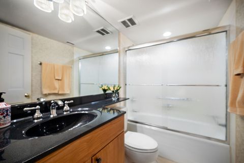 Tiny photo for 1671 Mission Hills Road #501, Northbrook, IL 60062 (MLS # 12412515)