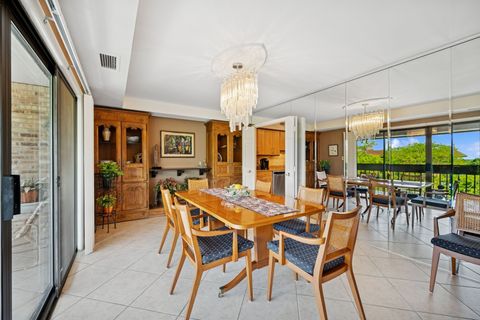 Tiny photo for 1671 Mission Hills Road #501, Northbrook, IL 60062 (MLS # 12412515)