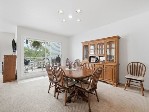 Tiny photo for 26435 N Ridge Court, Mundelein, IL 60060 (MLS # 12748925)