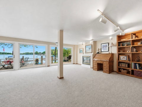 Tiny photo for 26435 N Ridge Court, Mundelein, IL 60060 (MLS # 12748925)