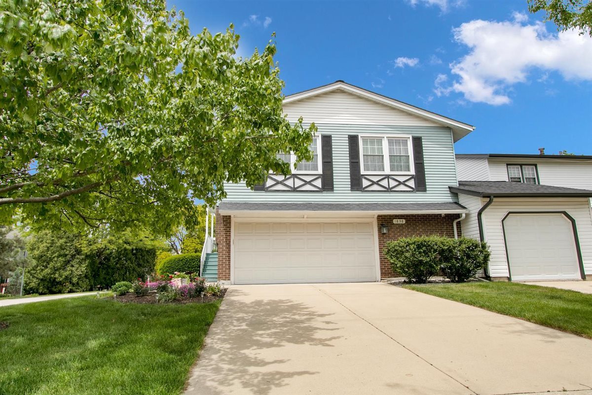 1838 Prentiss Drive