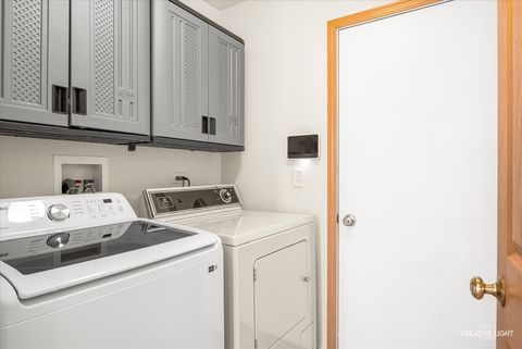 Tiny photo for 24336 W Apple Tree Lane, Plainfield, IL 60585 (MLS # 12596077)